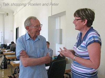 Talk shopping during a break: Peter and Roelien