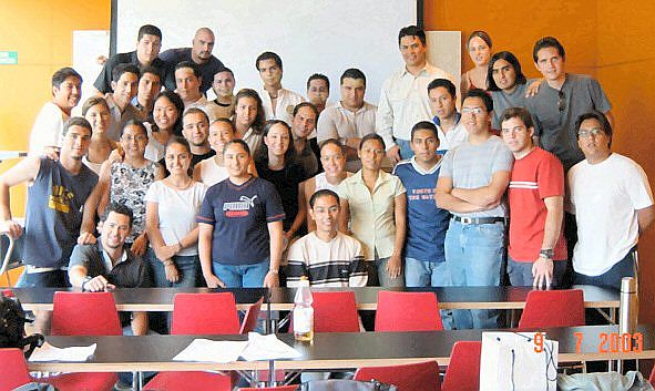 The "Systems Planning" class of 2003  © R. Morales and S. Flores 2003